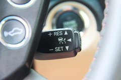 2010款 3.0L AT V6 Royal Saloon 尊享版