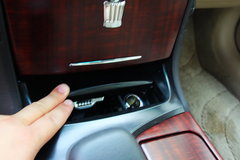 2010款 3.0L AT V6 Royal Saloon 尊享版