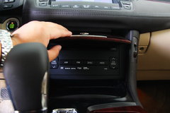 2010款 3.0L AT V6 Royal Saloon 尊享版
