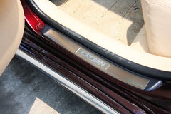 2010款 3.0L AT V6 Royal Saloon 尊享版