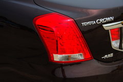 2010款 3.0L AT V6 Royal Saloon 尊享版