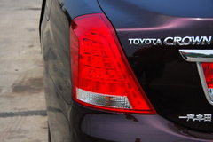 2010款 3.0L AT V6 Royal Saloon 尊享版