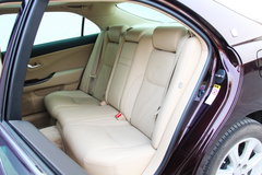 2010款 3.0L AT V6 Royal Saloon 尊享版