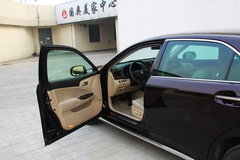 2010款 3.0L AT V6 Royal Saloon 尊享版