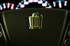 2010款 3.0L AT V6 Royal Saloon 尊享版