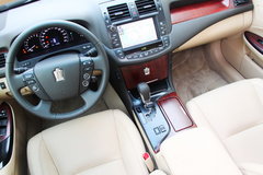 2010款 3.0L AT V6 Royal Saloon 尊享版