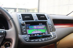 2010款 3.0L AT V6 Royal Saloon 尊享版