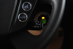 2010款 3.0L AT V6 Royal Saloon 尊享版