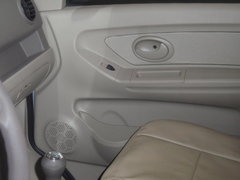 2010款 1.0 手动 豪华型