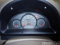 2010款 1.0 手动 豪华型
