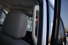 2010款 3.0L 自动 精英版7座