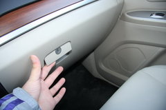 2010款 3.0L 自动 精英版7座