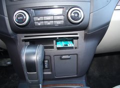 2010款 3.0L 自动 精英版7座