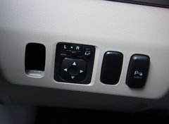 2010款 3.0L 自动 精英版7座