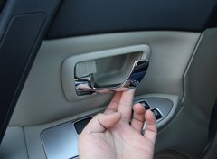2010款 3.0L 自动 精英版7座