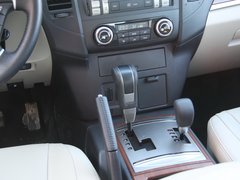 2010款 3.0L 自动 精英版7座