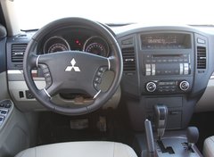 2010款 3.0L 自动 精英版7座