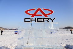 2010款 2.0L 自动 三厢尊贵型