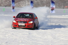 2010款 2.0L 自动 三厢尊贵型