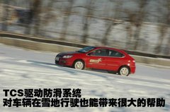 2010款 2.0L 自动 三厢尊贵型