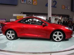 2010款 2.0L 自动 三厢尊贵型