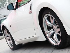 2010款 3.7 自动 Coupe
