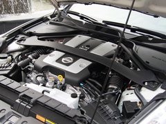 2010款 3.7 自动 Coupe