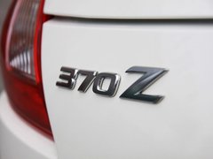 2010款 3.7 自动 Coupe