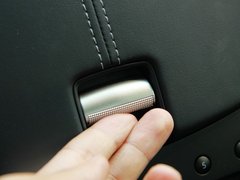 2010款 3.7 自动 Coupe