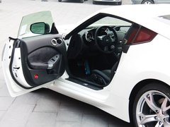 2010款 3.7 自动 Coupe