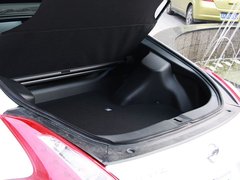 2010款 3.7 自动 Coupe