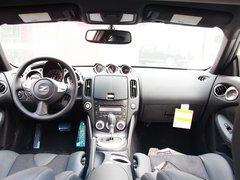 2010款 3.7 自动 Coupe