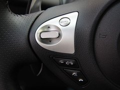 2010款 3.7 自动 Coupe