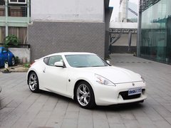 2010款 3.7 自动 Coupe
