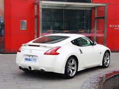 2010款 3.7 自动 Coupe