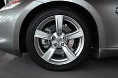 2010款 3.7 自动 Touring