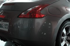 2010款 3.7 自动 Touring