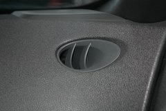 2010款 3.7 自动 Touring