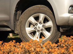 2010款 2.7L 手动 7座