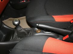 2010款 1.4L 手动 运动型