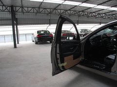 2011款 523i 2.5L 领先型