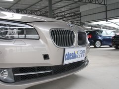2011款 523i 2.5L 领先型