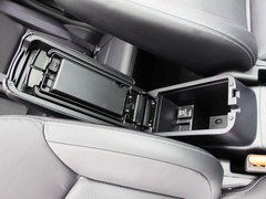 2010款 2.0 CVT 四驱 劲酷版5座