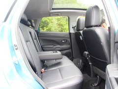 2010款 2.0 CVT 四驱 劲酷版5座