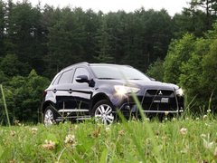 2010款 2.0 CVT 四驱 劲酷版5座