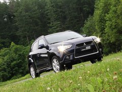 2010款 2.0 CVT 四驱 劲酷版5座