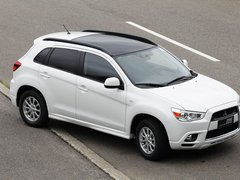 2010款 2.0 CVT 四驱 劲酷版5座