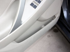 2010款 240G 2.4L AT 经典版