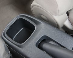2010款 1.6L 自动 超值型
