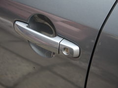 2010款 1.6L 自动 超值型